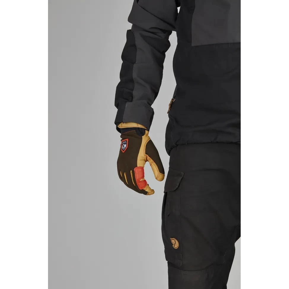 Hestra Ergo Grip Active - 5 Finger Outdoor Gloves - Dark Forest / Natural Brown 11 Hestra Ergo Grip Active - 5 Finger Outdoor Gloves - Dark Forest / Natural Brown - Image 9